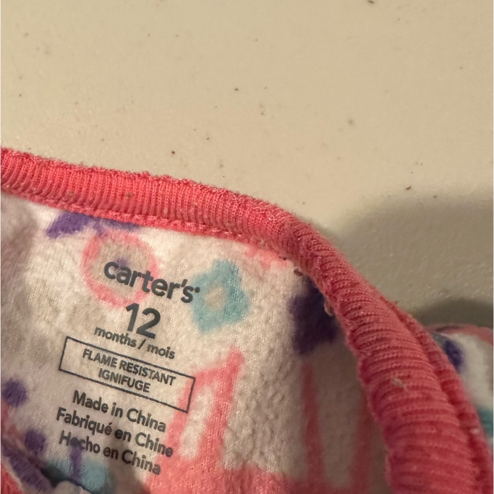 Bundle Carter’s Printed Fleece Sleepers (2) & Pink Hooded Fleece One Piece (1) - Picture 4 of 11
